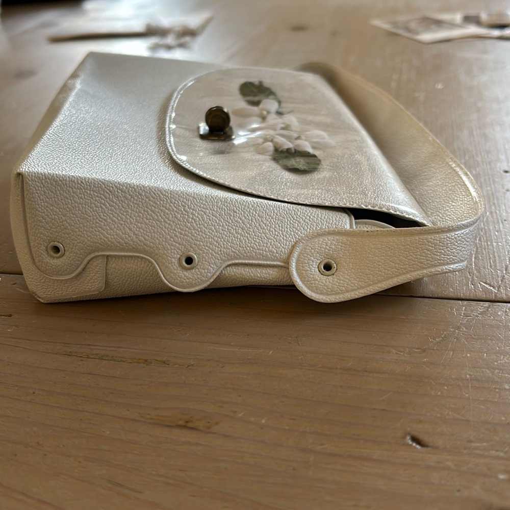 First Holy Communion Pocketbook - Picture 7 of 16